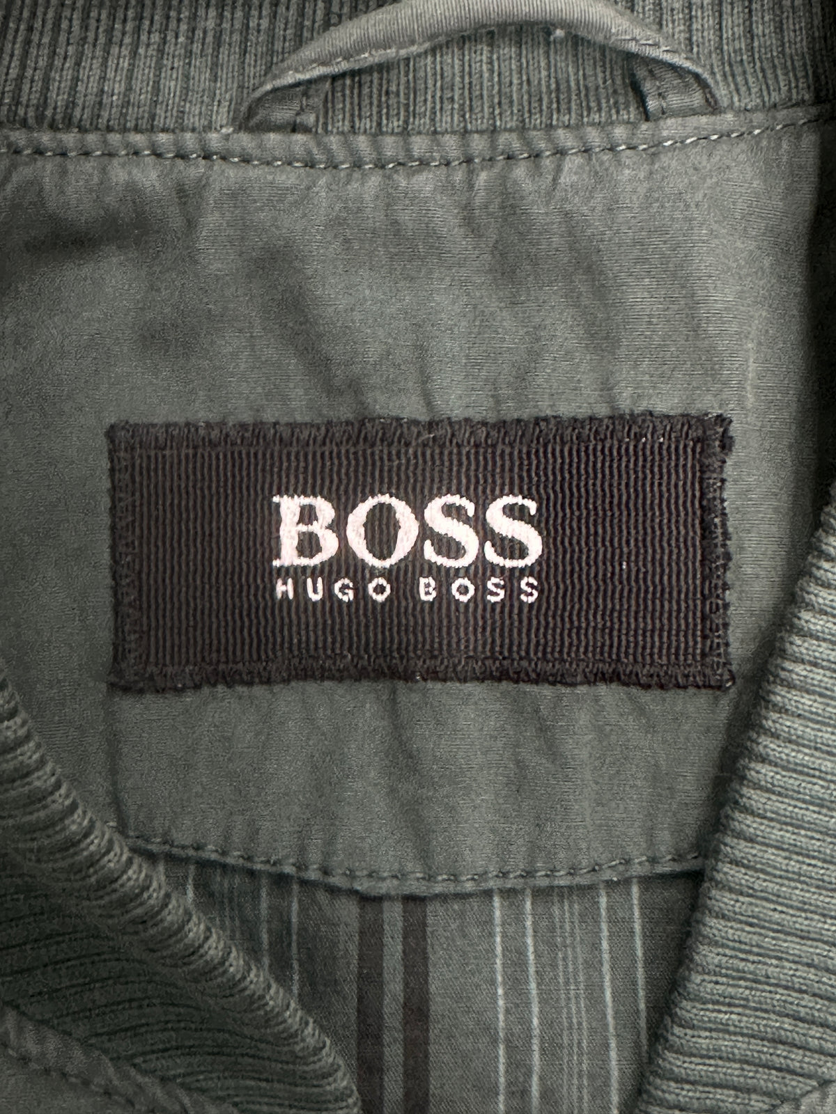 [50] 90s HUGO BOSS Italy Green Bomber Jacket
