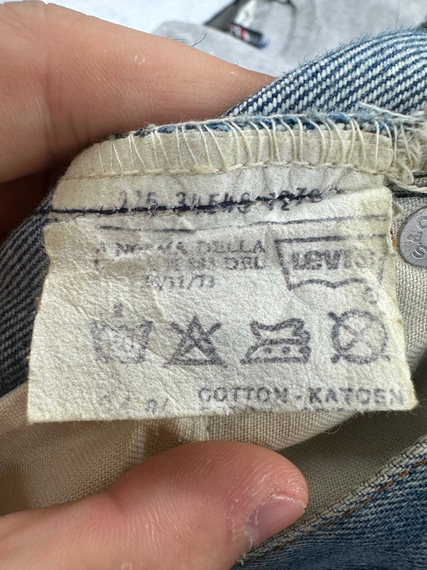 [38x33] 1991’ France Levi‘s 505 Denim Pants