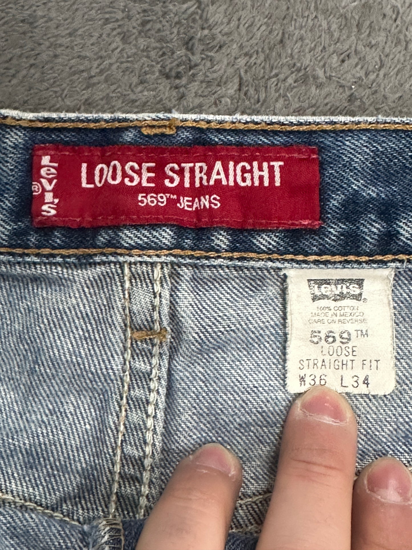 [36x34] 2001' Levi's 569 Denim Pants