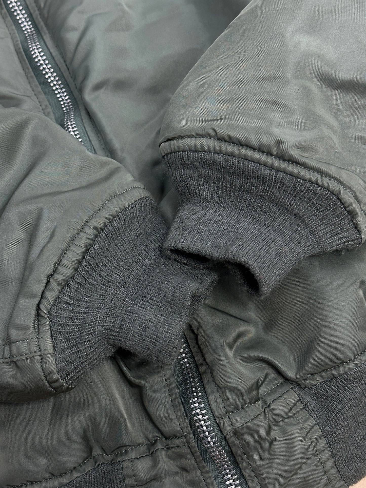 [L] 90s USAF Alpha MA-1 Flight Jacket