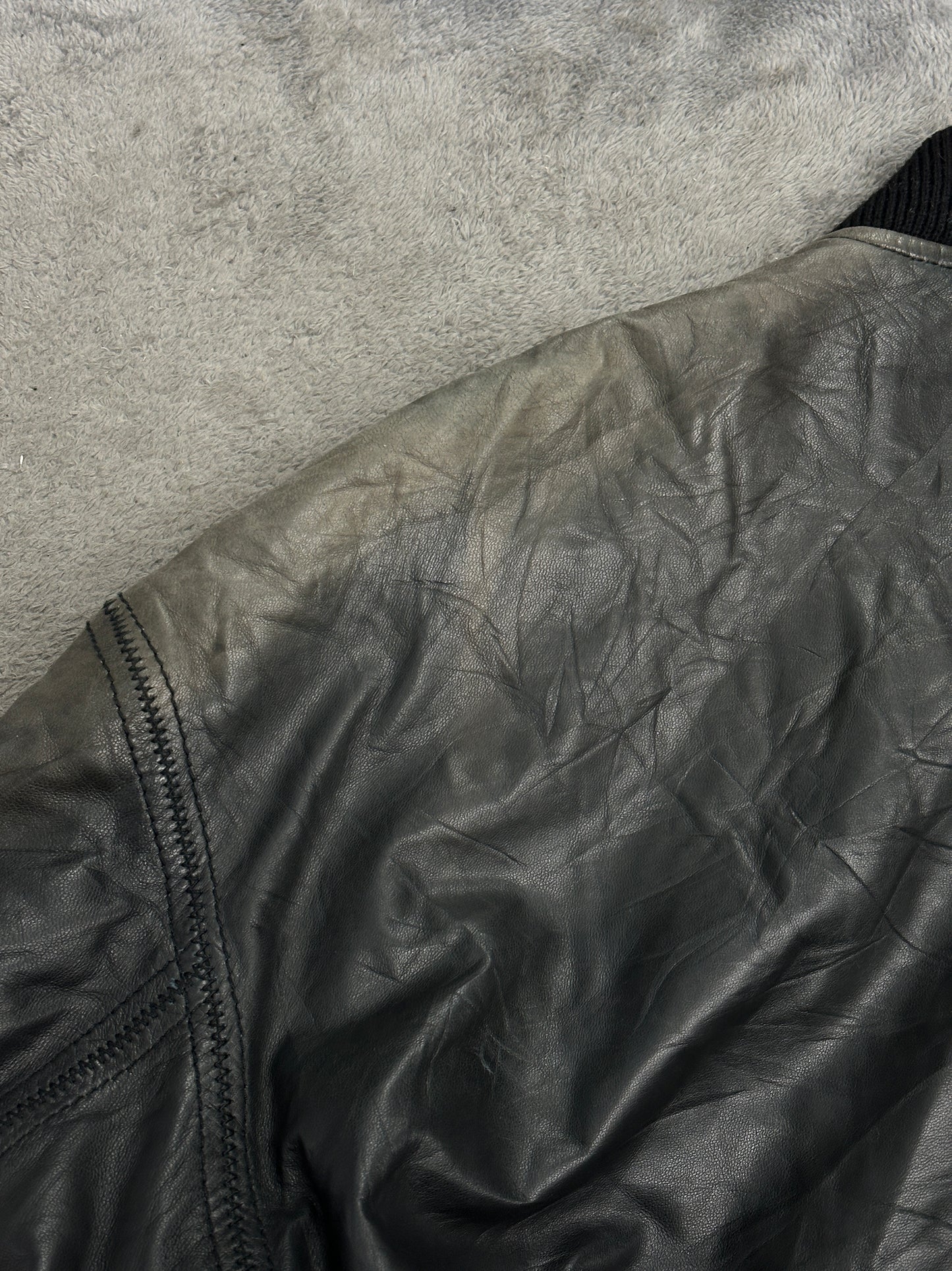 [XL] 80s HUGO BOSS Leather Bomber Jacket
