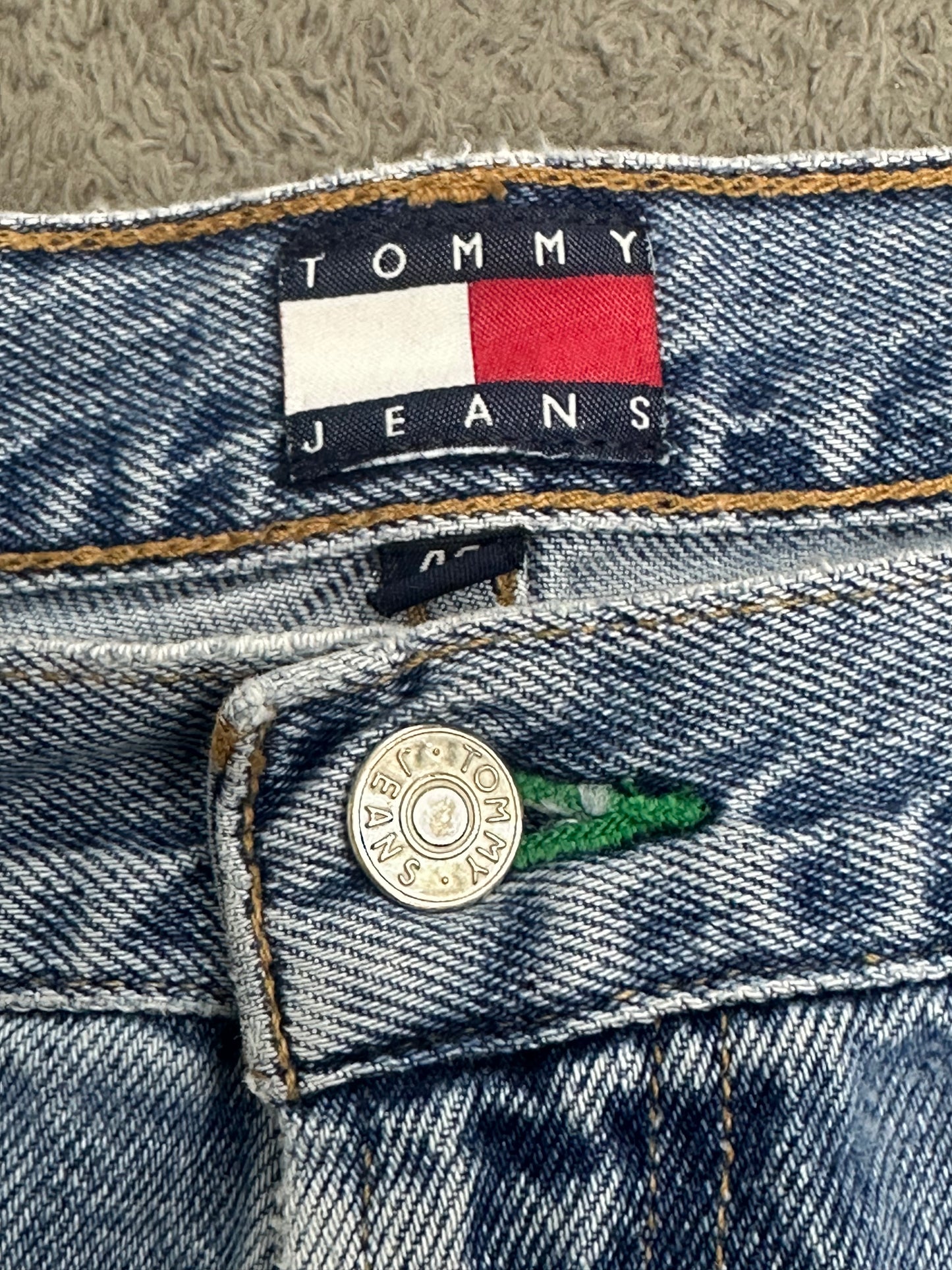 [40] 00s Tommy Jeans Denim Shorts