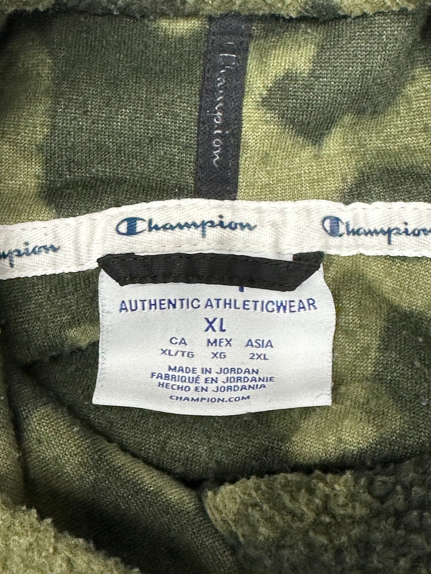 [XL] Champion Camo Hood Fleece