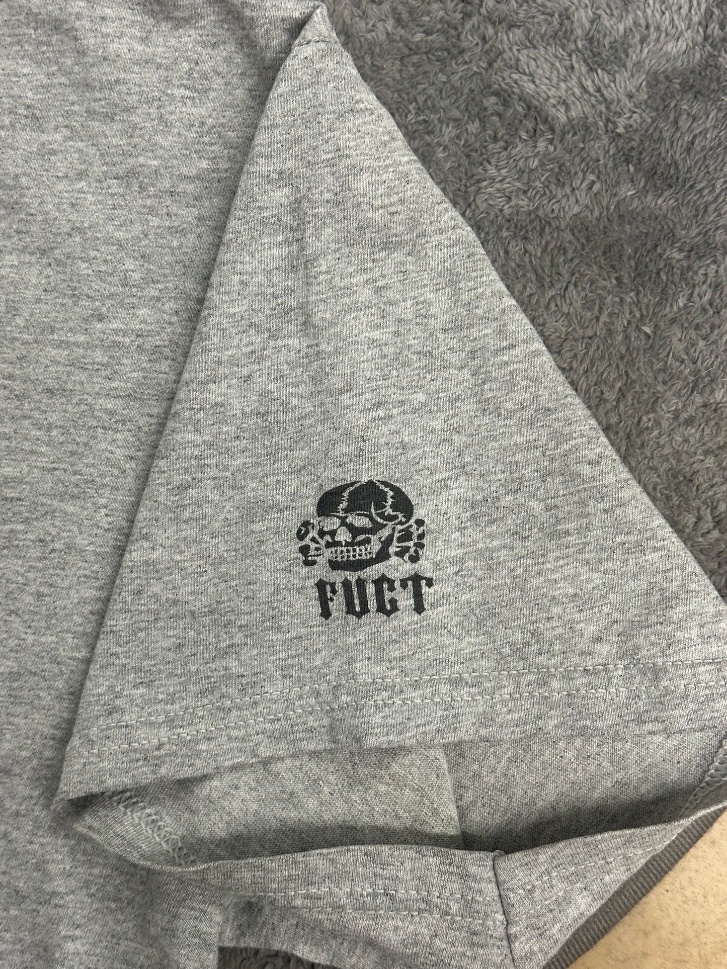 [L] 90s FUCT Ass,Gas Or Grass Tee