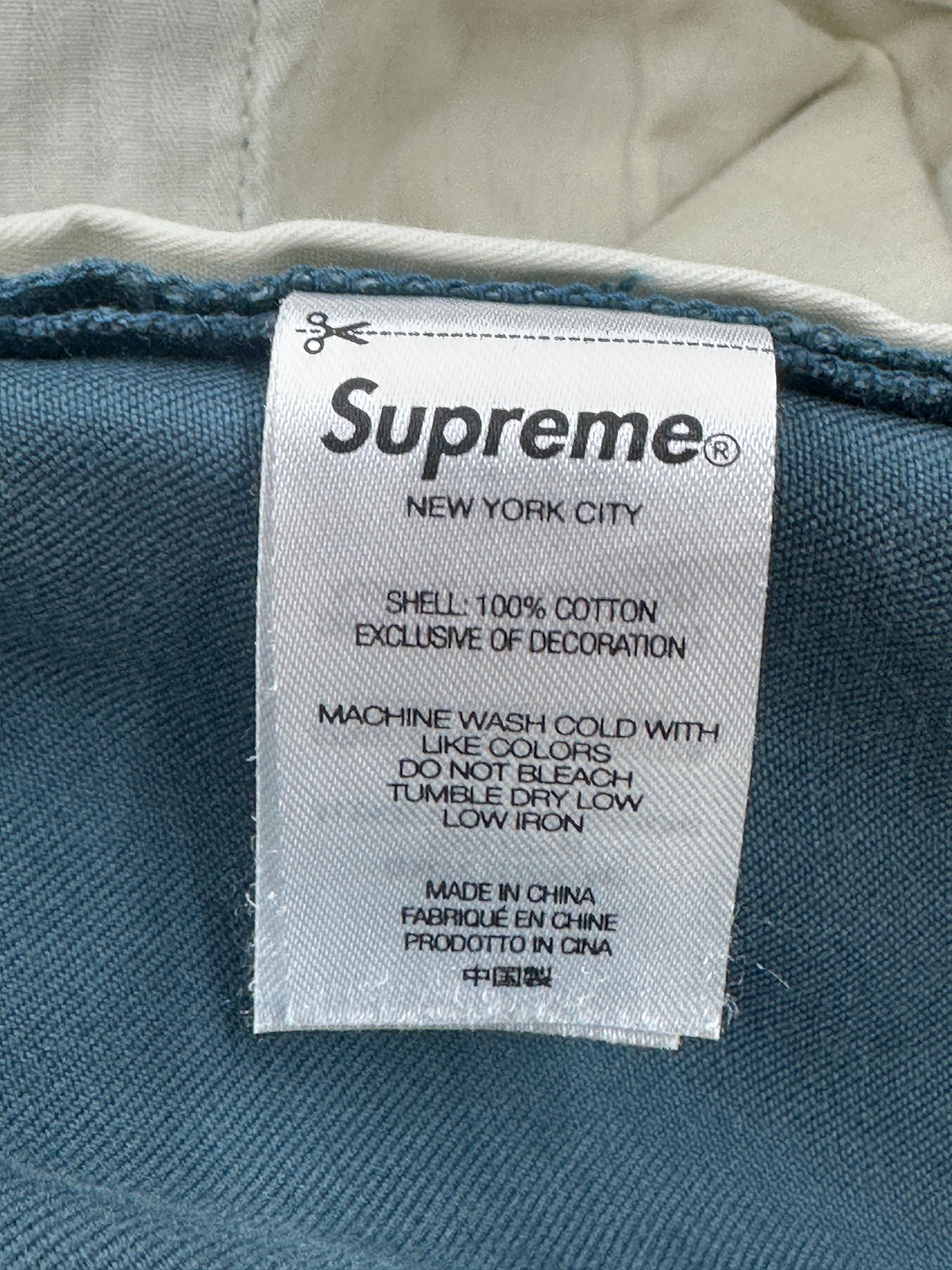 [32] Supreme Pin-up Girl Chino Pants