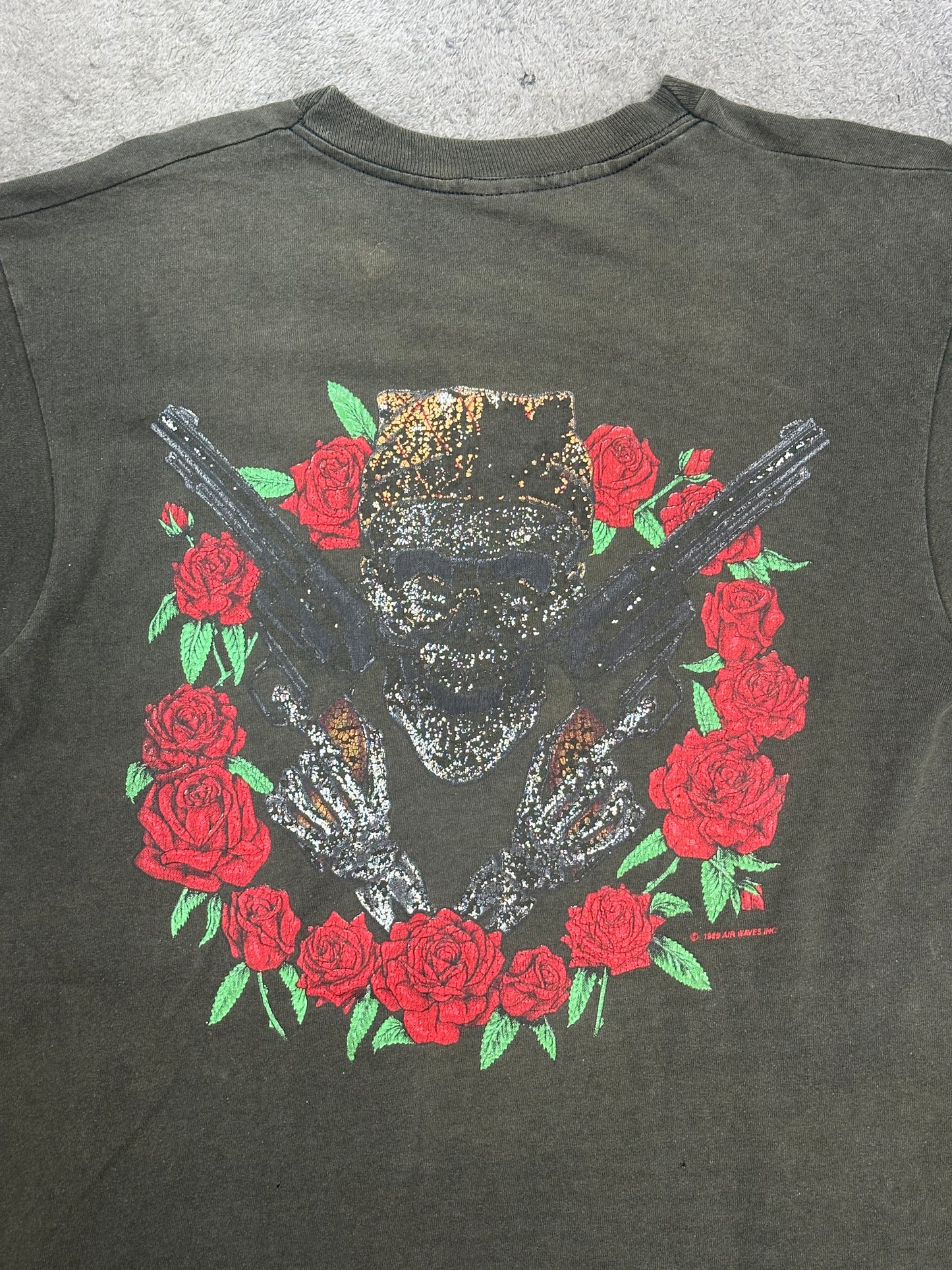 [L] 1989' Guns N' Roses Airwaves Tee