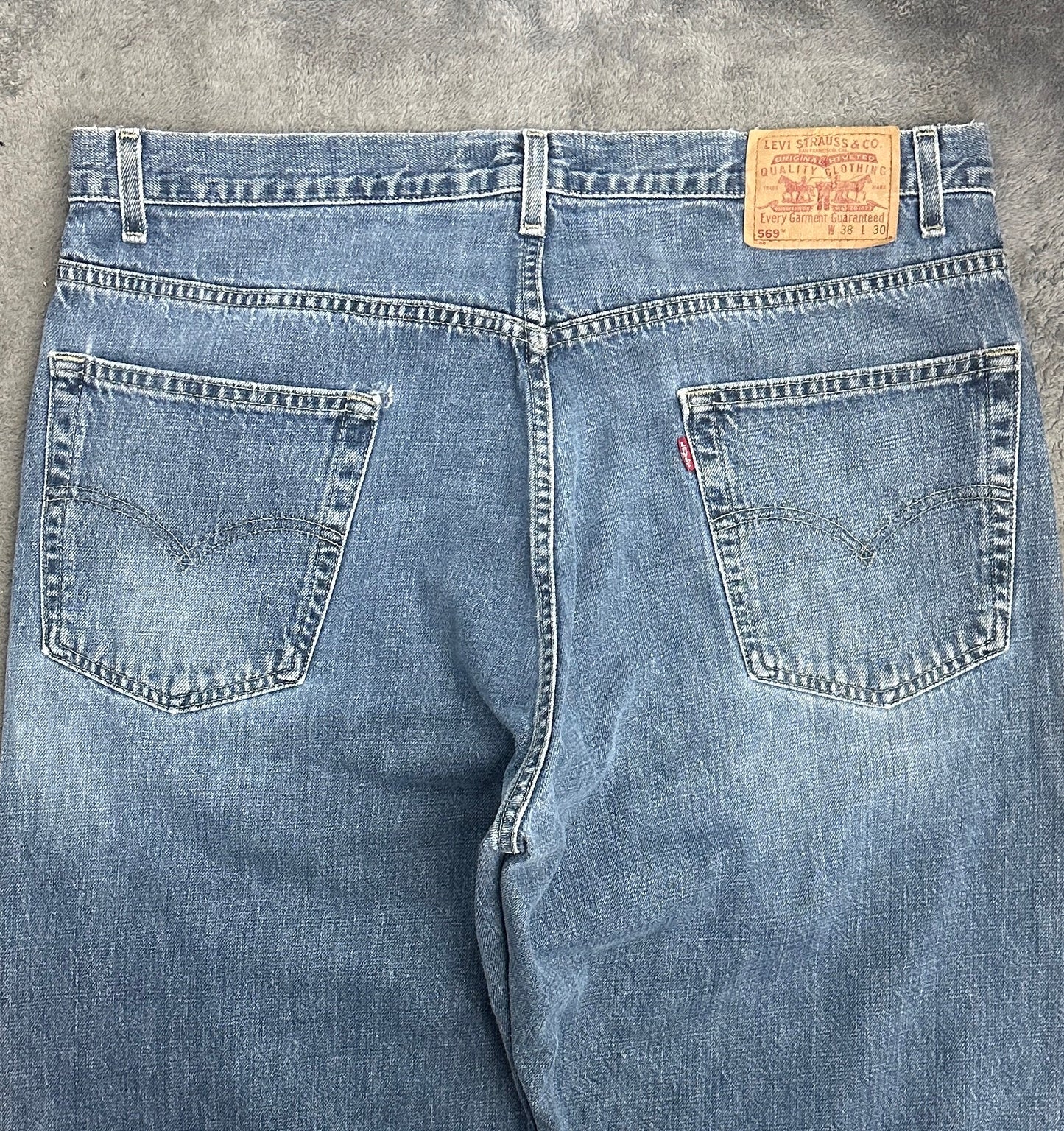 [38x30] 2002' Levi's 569 Denim Pants