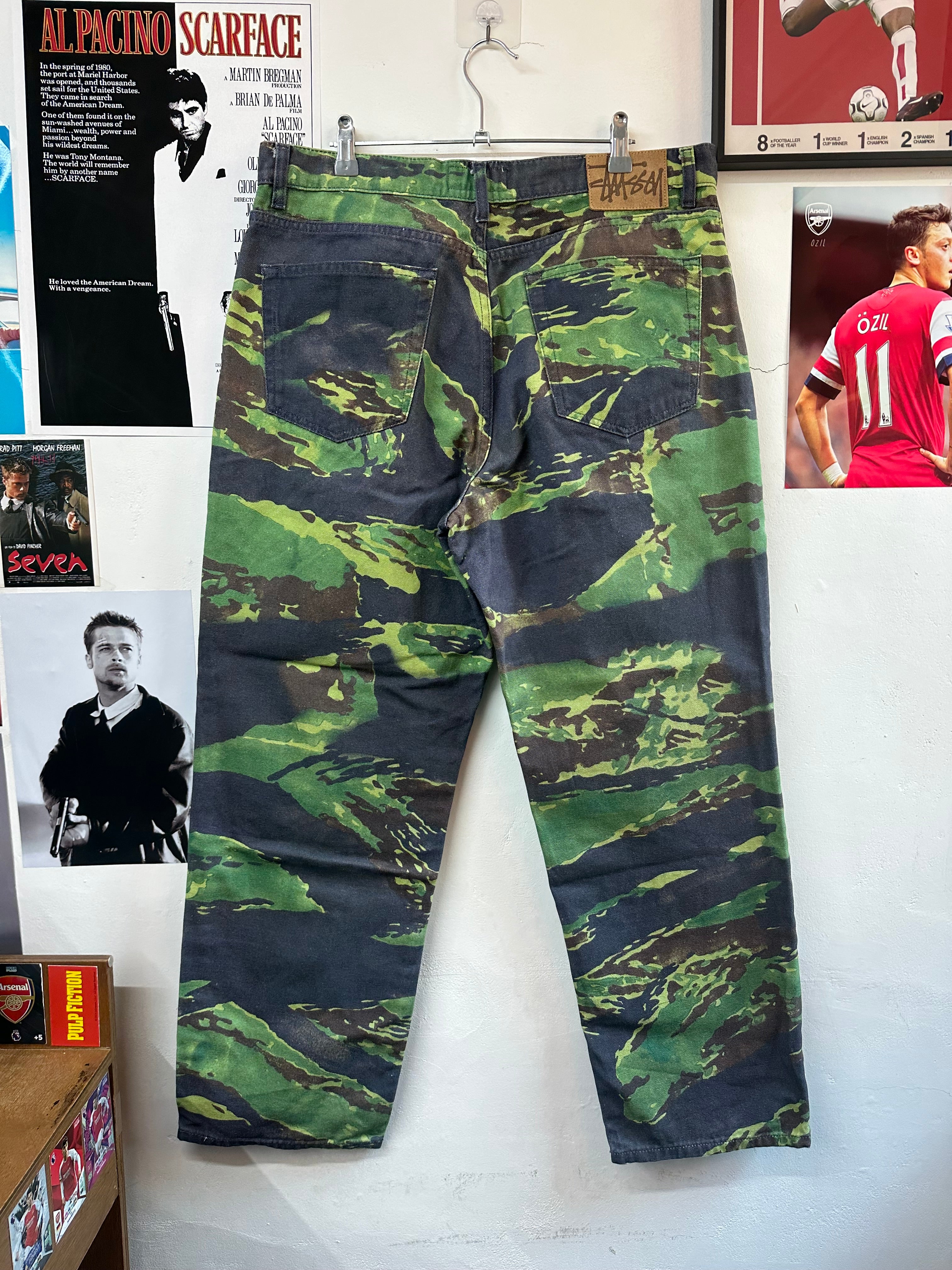 32] Stussy X Lucien Smith Tigris Big ol Jeans – wengerball vintage