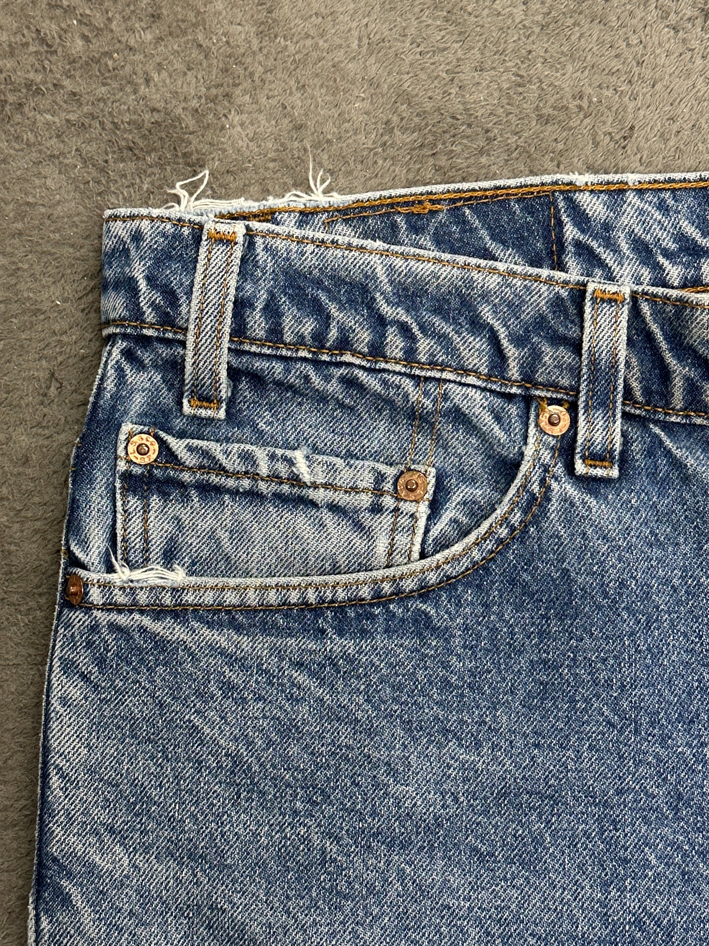 [40x32] 90s Levi's 517 Denim Pants
