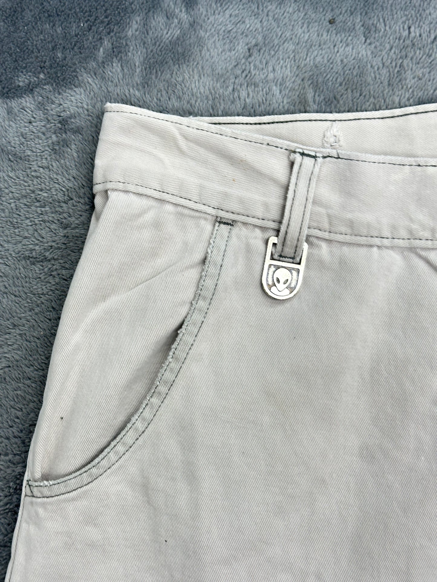 [XL] 90s Alien Workshop Half Pants