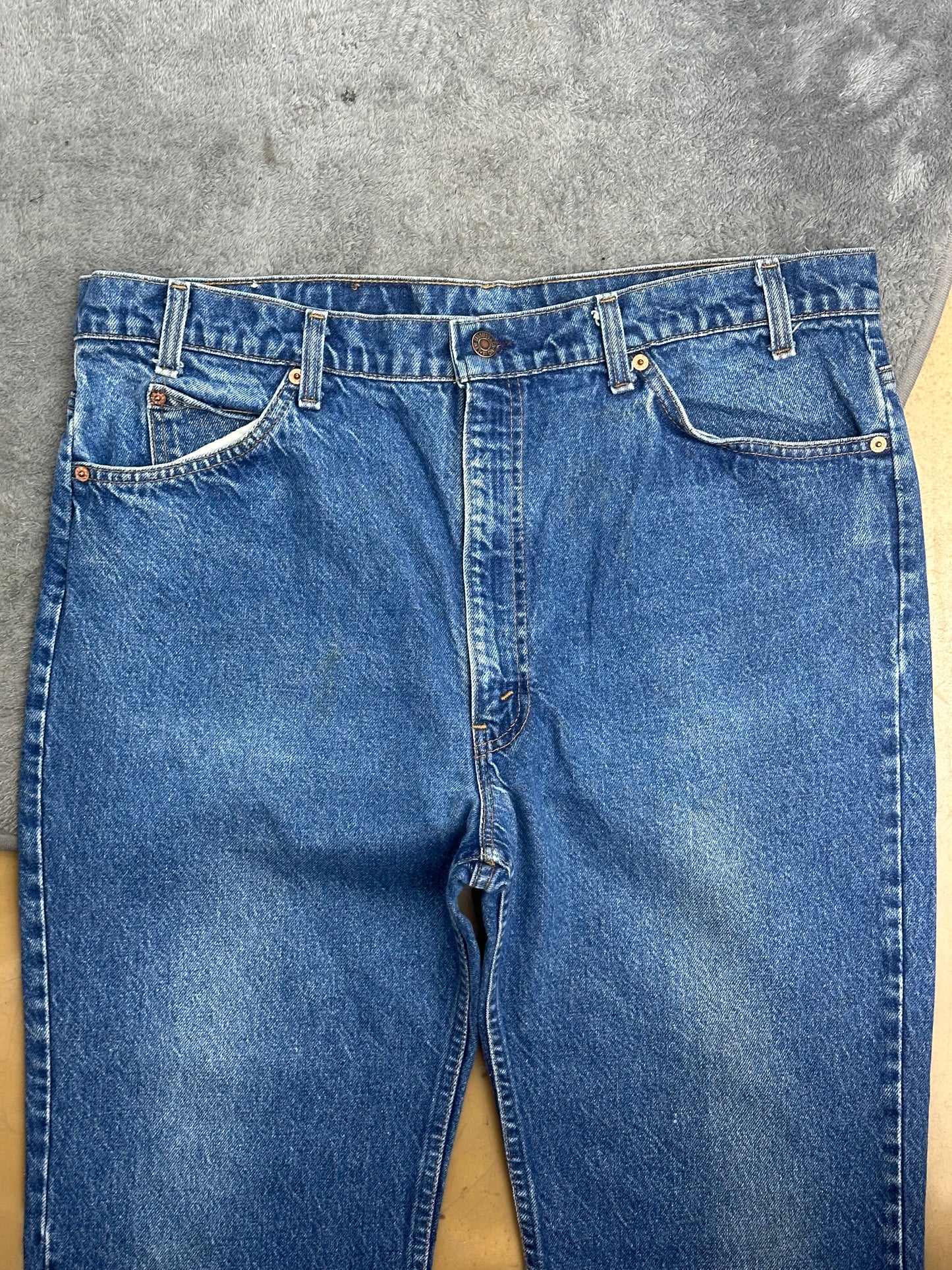 [40x30] 89' Levi's 517 Denim Pants