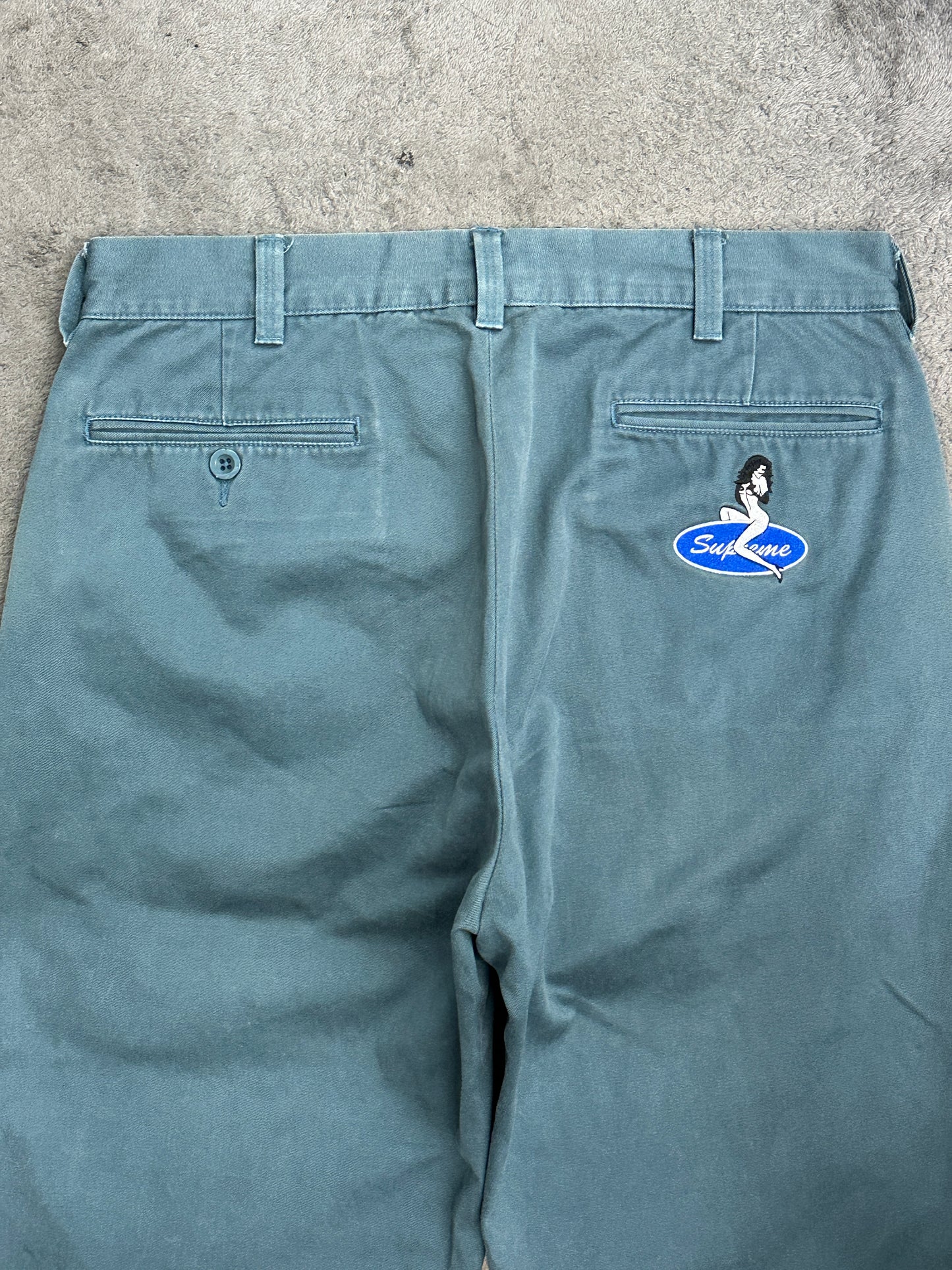 [32] Supreme Pin-up Girl Chino Pants