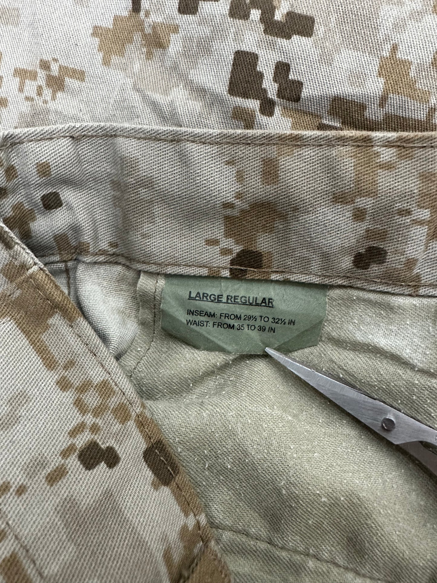 Digital camo pants L/R